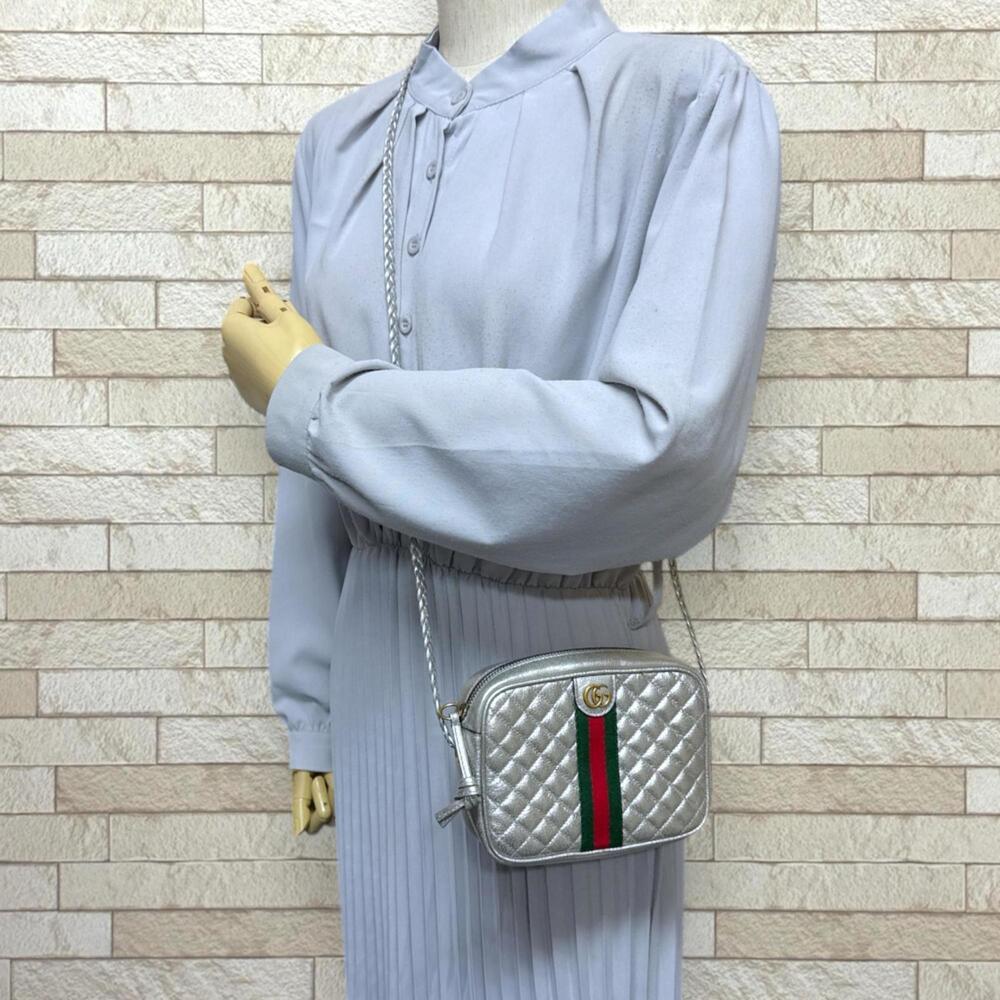 GUCCI Silver GG Marmont Shoulder Bag - Picture 2 of 10